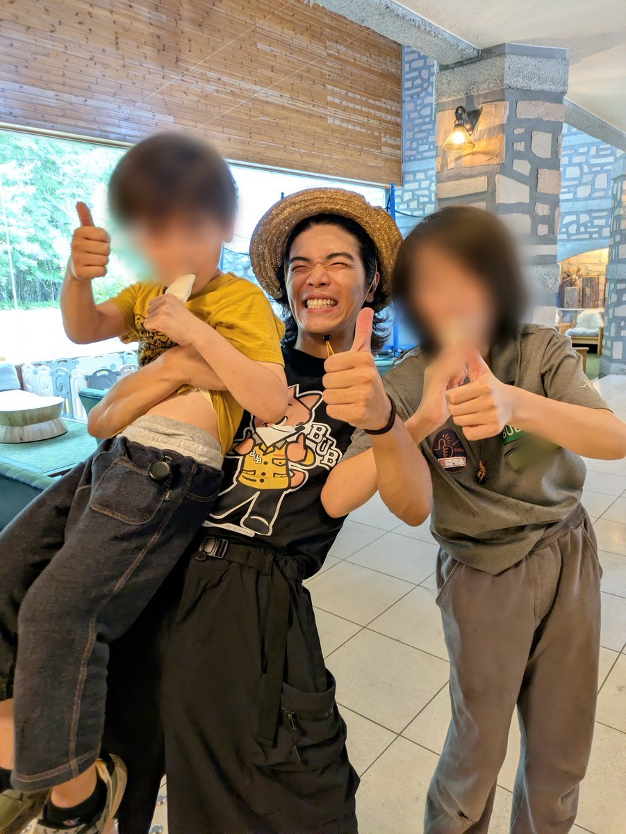 肩車、抱っこ、おんぶでも何でもやってくれるクルー笑。わんぱく兄弟の母にしかわからんと思うが、体張って楽しませてくれるのが一番ありがたいのだ🙏